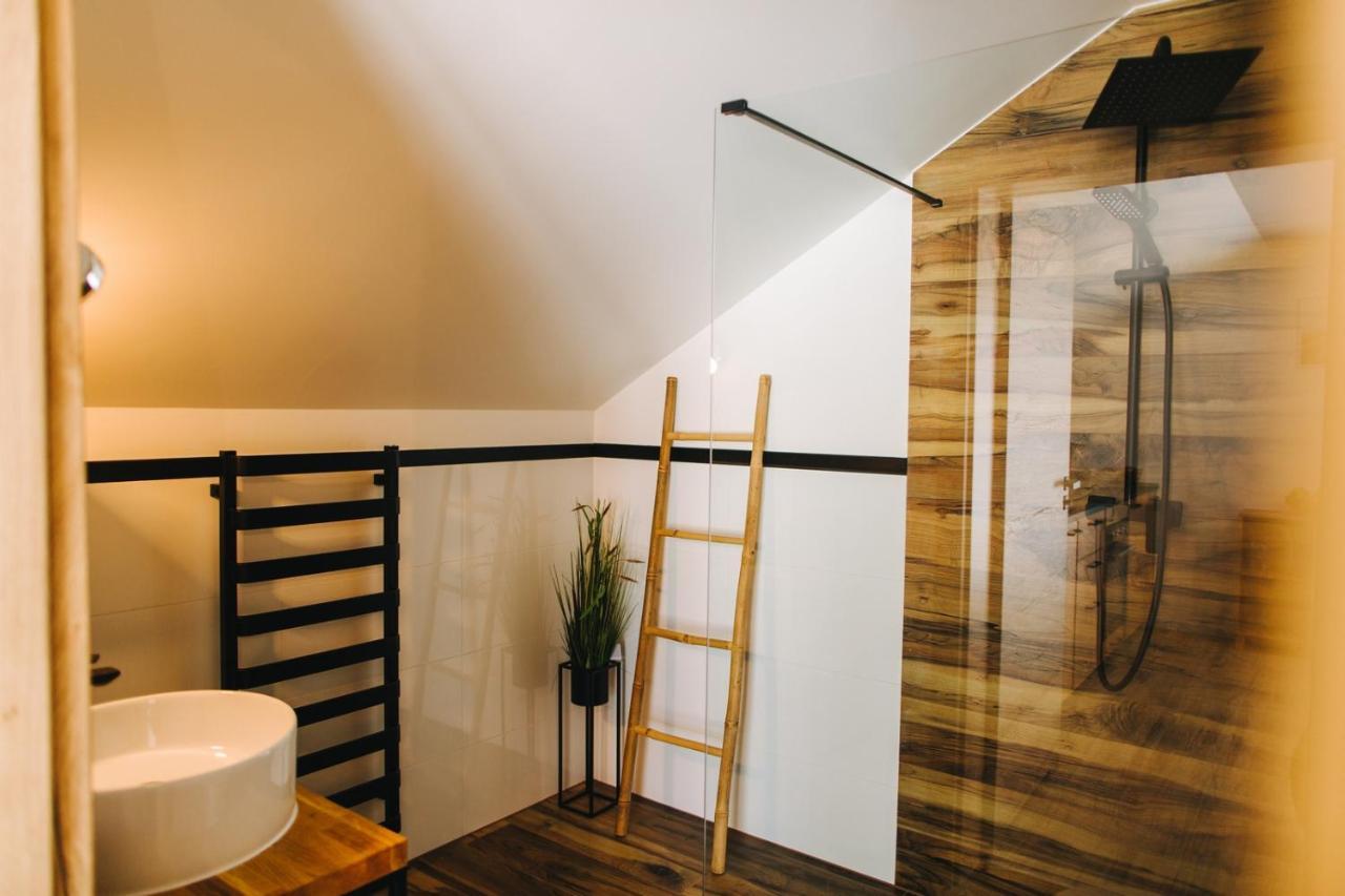 Apartamenty 'Okno Z Widokiem' วีสวา ภายนอก รูปภาพ