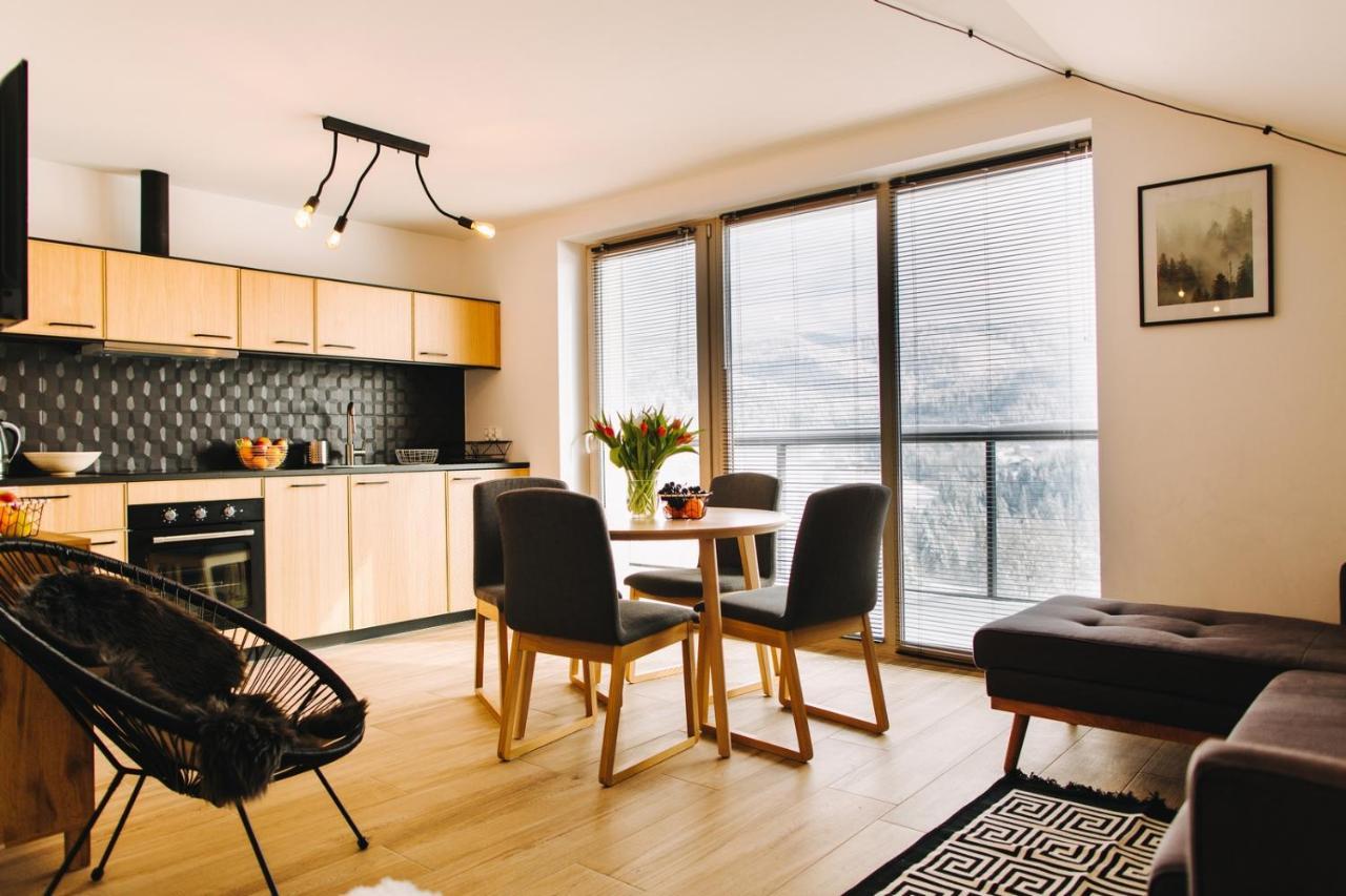 Apartamenty 'Okno Z Widokiem' วีสวา ภายนอก รูปภาพ