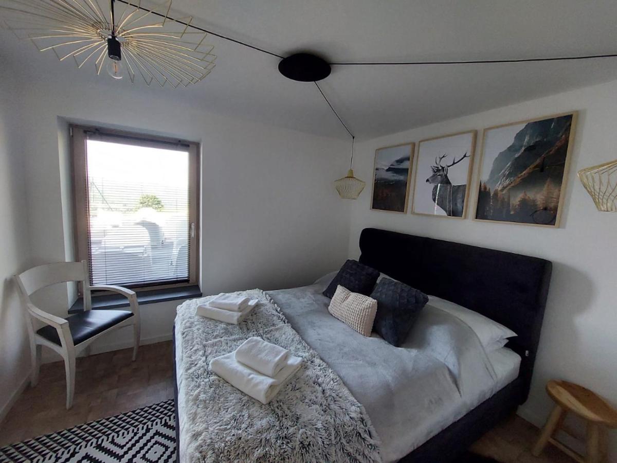 Apartamenty 'Okno Z Widokiem' วีสวา ภายนอก รูปภาพ